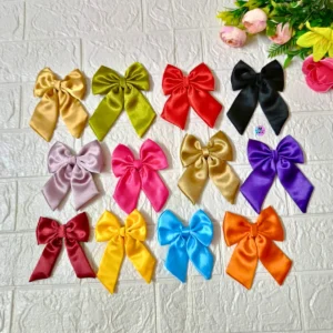 Pigtail Bow Small